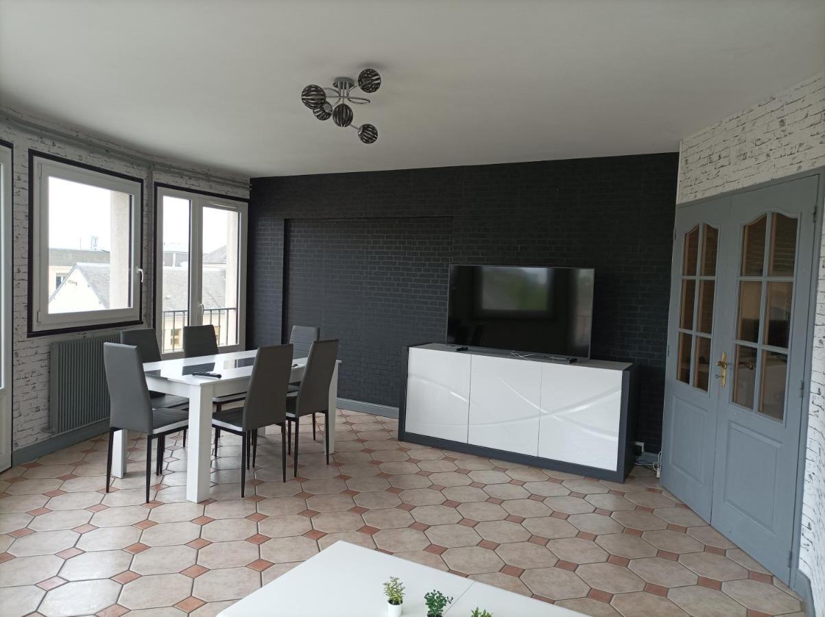 Joli Appartement Type 5 En Centre Ville Châteauroux 外观 照片