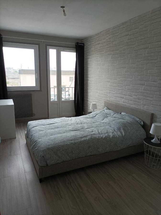 Joli Appartement Type 5 En Centre Ville Châteauroux 外观 照片